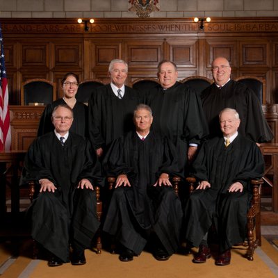 Supreme Court Justices 1201_0201